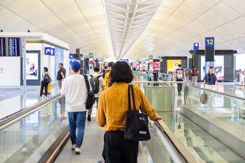 Business traveller priority check-in and boarding service